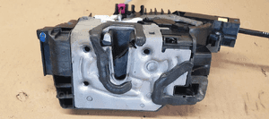 Zamek drzwi lewy tył tylny lewy Mercedes GL X166 W166 A0997300735 2