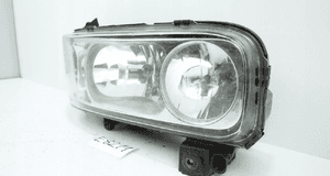 Mercedes atego lift 2004- lampa prawy przód prawa przednia A9738202761 3