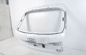 Audi A6 C8 4K0 kombi 2018- klapa bagażnika tył 3