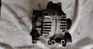 Alternator bmw E87 E90 E91 2.0i b 0124325116 7532964 1