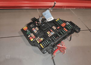 BMW 5 F10 F11 3.0D N57 MODUŁ SKRZYNKA BEZPIECZNIKÓW WTYCZKI 9210857 1