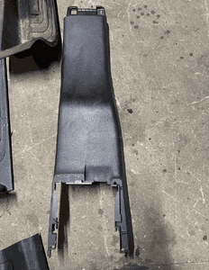 Mercedes 447 VITO V klasa słupek b D  plastik próg plastikowy 6