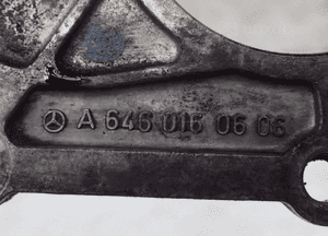 OBUDOWA ROZRZĄDU MERCEDES 2.2 CDI A6460160606 3