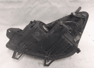 Przod przednia lampa prawa toyota corolla verso 6