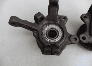 Zwrotnica piasta przód prawa Kangoo I 1,5 DCI 23 frezy 5