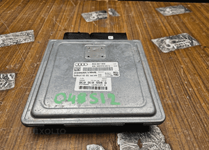 Komputer 8E0907559 8E0910559Q Moduł Sterownik Silnika Silnik Benzyna Audi A4 B7 VW 3