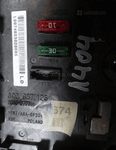 PASSAT B6 SKRZYNKA PUSZKA BEZPIECZNIKÓW 3C0987125 2