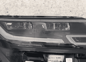 Range rover velar L560 reflektor lampa full led high version laser prawa europa oryginał 19
