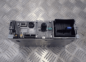 RADIO PEUGEOT 208 9801840680 RADOM 3