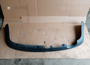 Spoiler dokładka  zderzaka hokej tył kombi Audi A4 B5 8D0807521 1