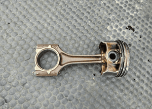 Tłok Tłoki 06LB Korbowód Panewki 2.0 TFSI CDNB Audi A4 B8 A3 VW Skoda Seat 36