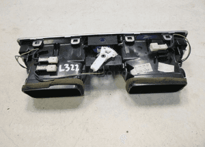 RANGE ROVER 3 L322 DYSZE KRATKI ŚRODKOWEGO NAWIEWU 7
