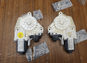 Silniczek Sterownik 8K0959801 8K0959802 8K0959811 8K0959812 Moduł Szyby Mechanizm Podnoszenia Przod Tyl Audi A4 B8 A5 Sedan Kombi 21