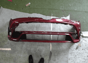 Toyota avensis T27 lift zderzak przedni 1