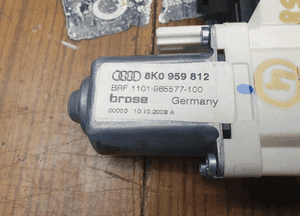Silniczek Sterownik 8K0959801 8K0959802 8K0959811 8K0959812 Moduł Szyby Mechanizm Podnoszenia Przod Tyl Audi A4 B8 A5 Sedan Kombi 34