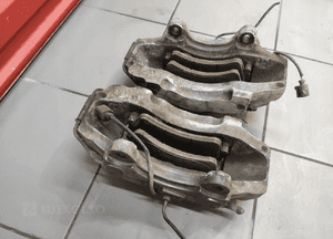 Audi Q7 4L 3.0TDI brembo zacisk hamulca prawy lewy przód zaciski oryginał 11