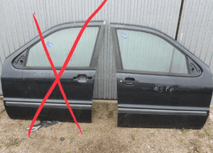 MERCEDES ML 163 drzwi przednie PRAWE  szyba
