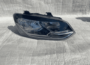 Vw polo lift 6C lampa prawa i lewa 14- 6