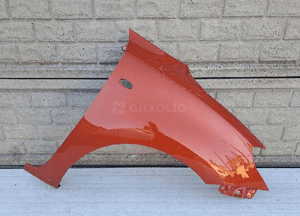 Suzuki swift MK8 17 -22 błotnik przedni prawy 1