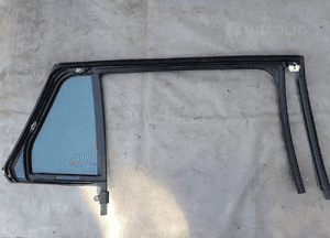 Uszczelka drzwi szyba lewy tył Opel Insignia B kombi 422178561 2