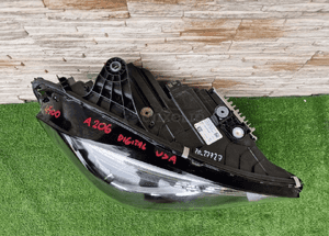 Lampa digital mercedes usa W206 A206 906 84 02 2