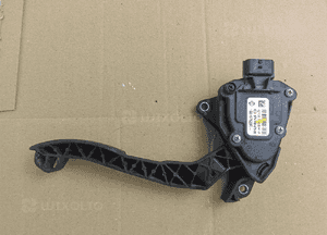 Potencjometr pedał gazu renault master iii 2.3 dci 2
