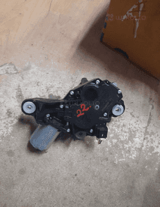 SILNICZEK TYLNEJ WYCIERACZKI MEGANE III 0390201847 1