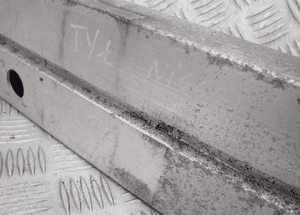 BELKA WZMOCNIENIE ZDERZAKA NISSAN LEAF TYŁ 3