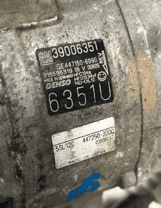 KOMPRESOR KLIMATYZACJI OPEL CORSA E 1.3 39006351 3
