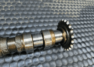 Wałek Wydechowy 0582 B 06B109115A Zębatka Rozrzadu 2.0 ALT Audi A4 B6 B7 VW Passat B5 5