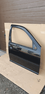 Drzwi prawy przód przednie prawe VW GOLF IV 4 5 drzwi 5D L041 2
