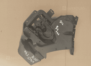 Ślizg zderzaka prawy tył tylny volvo V40 ii 2 31395104 1