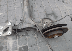 Citroen C4 Grand Picasso belka os tyl tylna 4