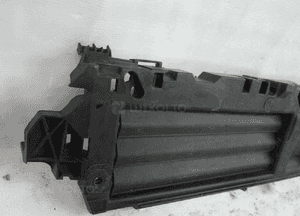 Audi A5 8W lift żaluzja roleta kierownica powietrza wlot 8W0807663 3