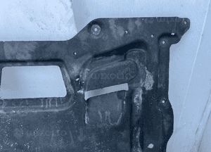 Osłona płyta pod silnik bmw F10 F11 74850610 3