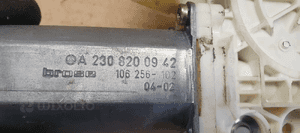 Silniczek szyby prawy przód przedni prawy Mercedes W209 A2308200942 5