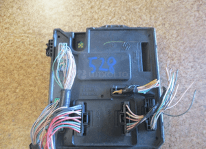 MEGANE III 3 SKRZYNKA BEZPIECZNIKÓW BCM 284B15986R 1