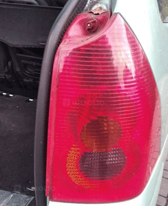 Peugeot 307 lampa tyl tylna prawa lewa kombi SW 2