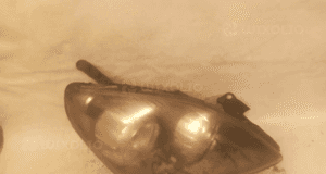 Przod przednia lampa prawa opel zafira b 2