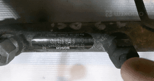 Listwa wtryskowa czujnik Volvo Renault 1.9 dci 0445214024 2