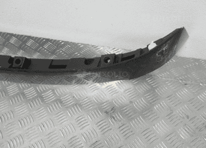 Lotka spoiler klapy tył toyot yaris iv 4 76085-K0010 2020 13