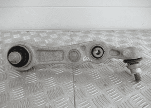 WAHACZ PRZÓD PRZEDNI PRAWY DOLNY MERCEDES C-KLASA W 205 W205 20508RE 2014- 1