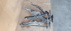 Zwrotnica piasta prawy tył tylna prawa kompletna wahacze Mercedes GL GL350 X166 W166 3.0 CDI 4