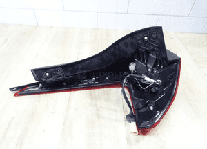 Lampa tył prawa mitsubishi eclipse cross led W3155 8