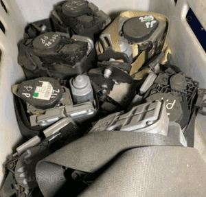 MERCEDES E 211 lift CLS 219 pasy pas bezpieczeństwa ORYGINAŁ 4