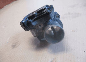 Przepustnica 8200727648 8200987453 nissan renault 2