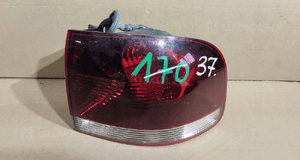Lampa tylna tył prawa vw touareg i 1 7L w błotnik 28258002 1
