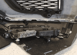 Jaguar e-pace X540 lift r dynamic zderzak przód przedni 4XPDC radar grill halogeny znaczek 18