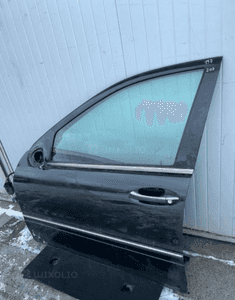 MERCEDES c 203 drzwi czarne c197 przód tył kombi szyba zamek klamka podnośnik listwa chrom 8