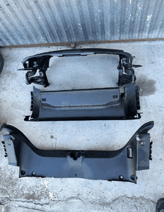 MERCEDES SLK 171 plastik dywan roleta nakładka boczek bagaznika 20